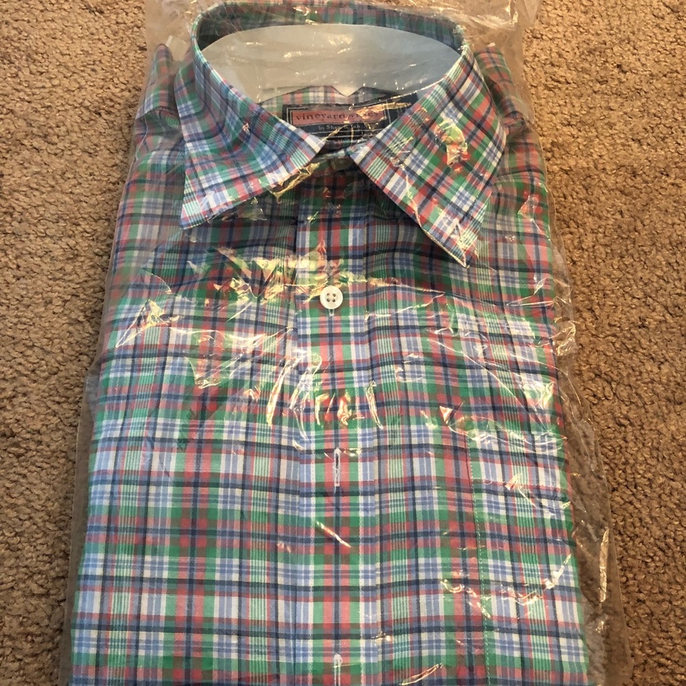Vineyard vines button down